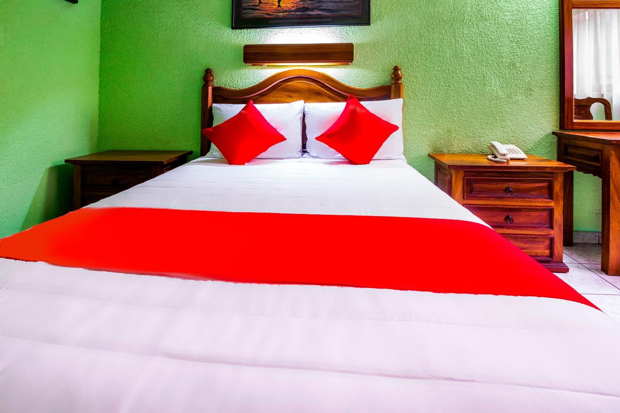Hotel Canada, Guadalajara Kültér fotó